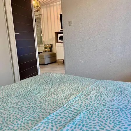 Sg Appart 6 Pers Piscine Balcon 1er Et
